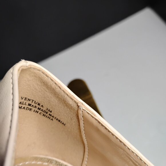 Ventura Cinderella Of Boston Cream Tan Pump Heels Pointed Toe Size 3M - Picture 10 of 14